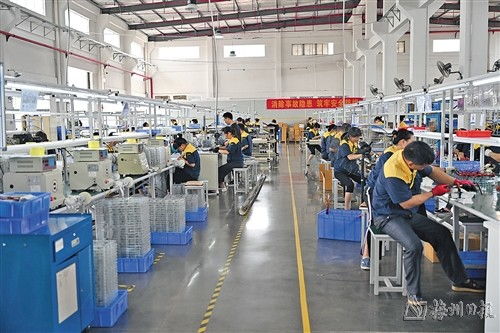 以變應(yīng)變 化危為機(jī)